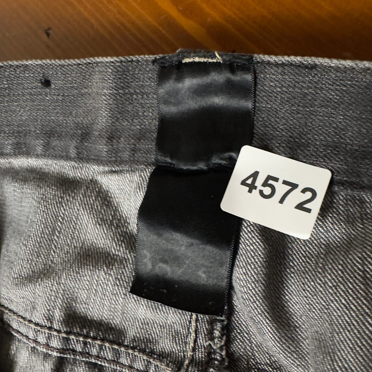 Y2K Gothic Lion Crest Embroidered Baggy Denim Jeans Gray