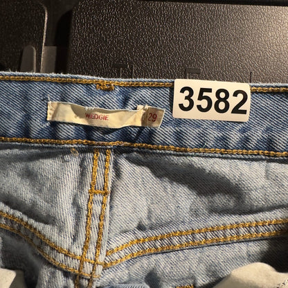 Levi's Premium Wedgie Jeans Womens 29 Light Wash Distressed