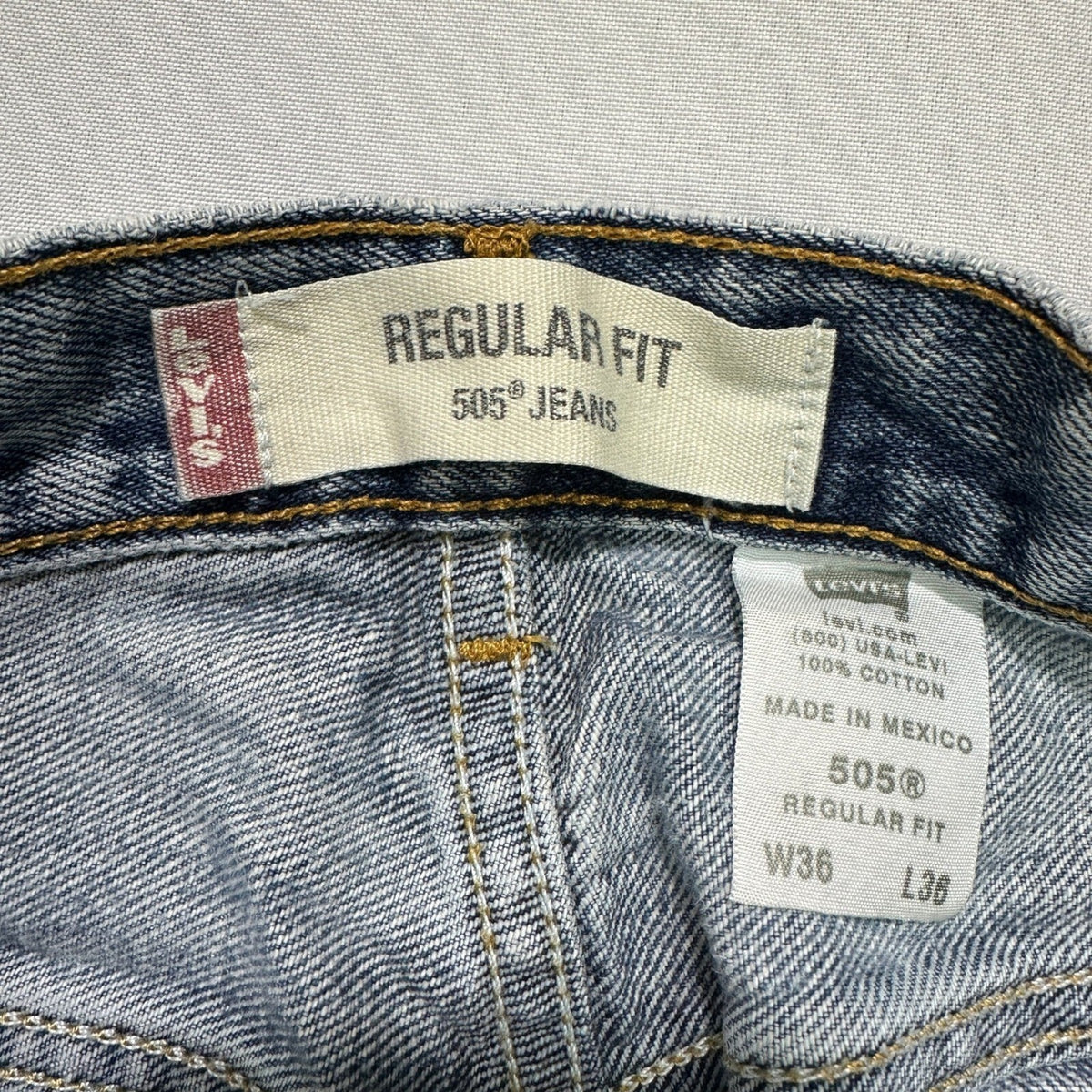 Levi's 505 Regular Fit Jeans Mens 36x36 Light Wash Baggy