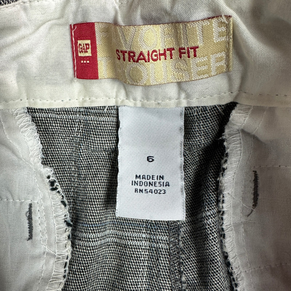 Gap Womens Straight Fit Pants Size 6 Gray Plaid