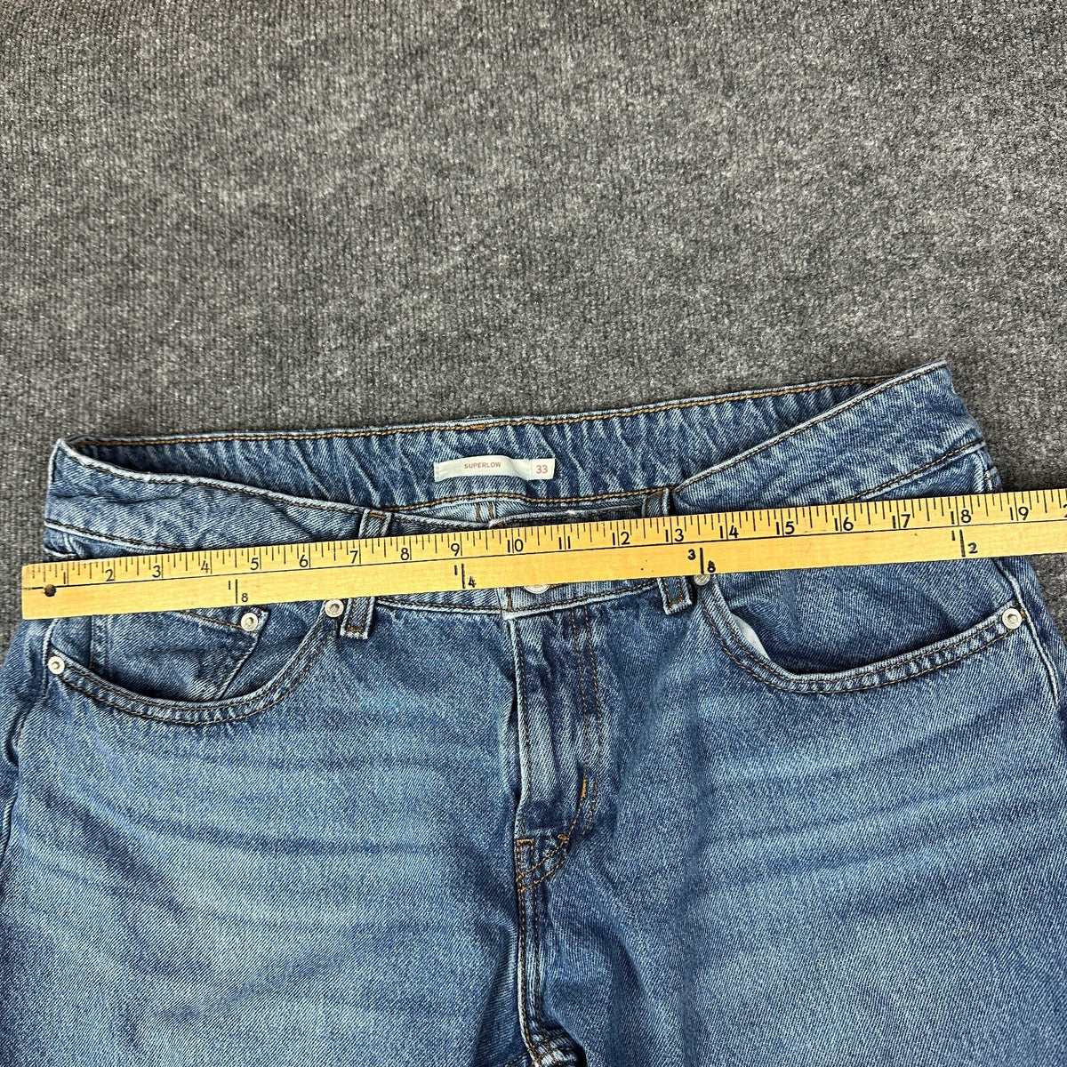 Vintage Levi's Jeans Mens 33x32 Blue Baggy Superlow