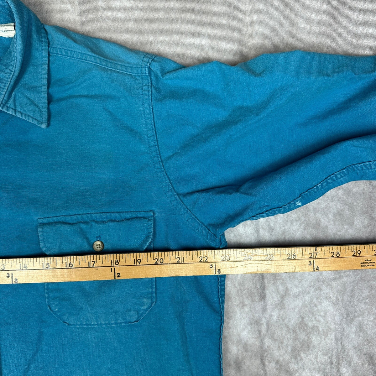 Vintage Woolrich Chamois Shirt Made in USA Teal Button Up