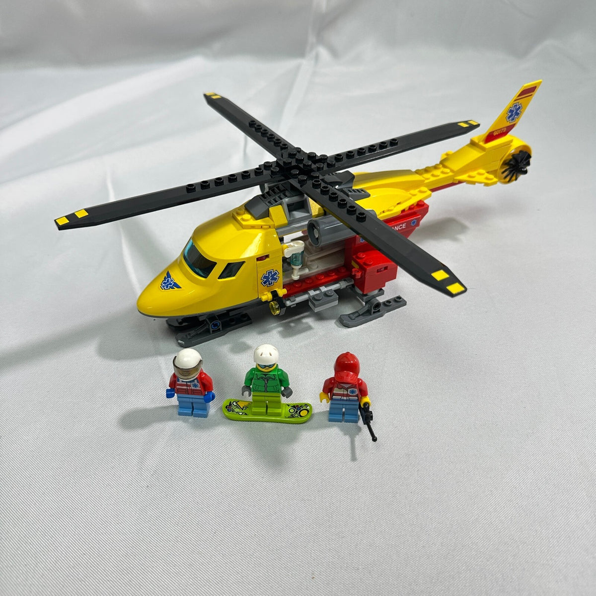 LEGO City 60179 Ambulance Helicopter Set