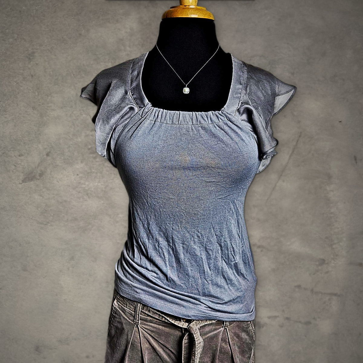 The Limited Flutter Sleeve Top Womens S Gray Minimalist