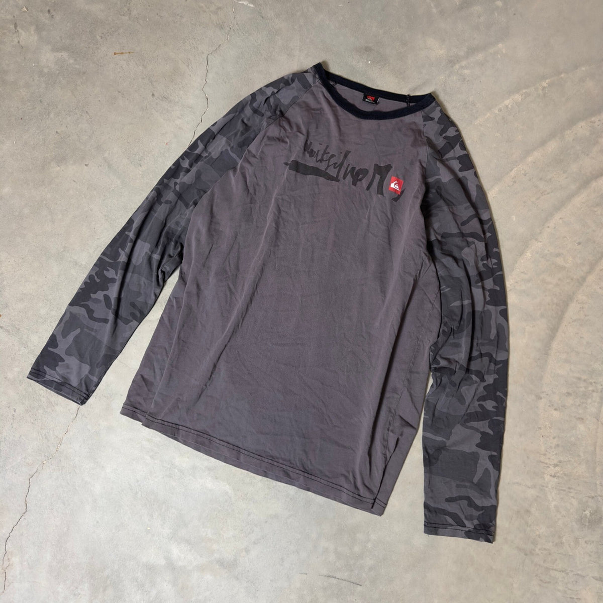 Vintage Quiksilver Raglan Long Sleeve Mens L Made in USA