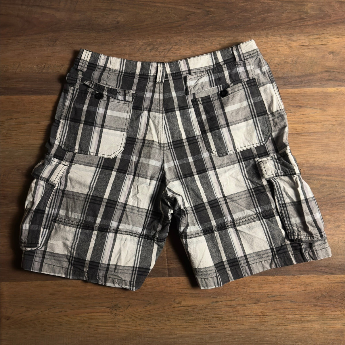 Y2K Bugle Boy Plaid Cargo Shorts Mens 36 Black Grey Baggy
