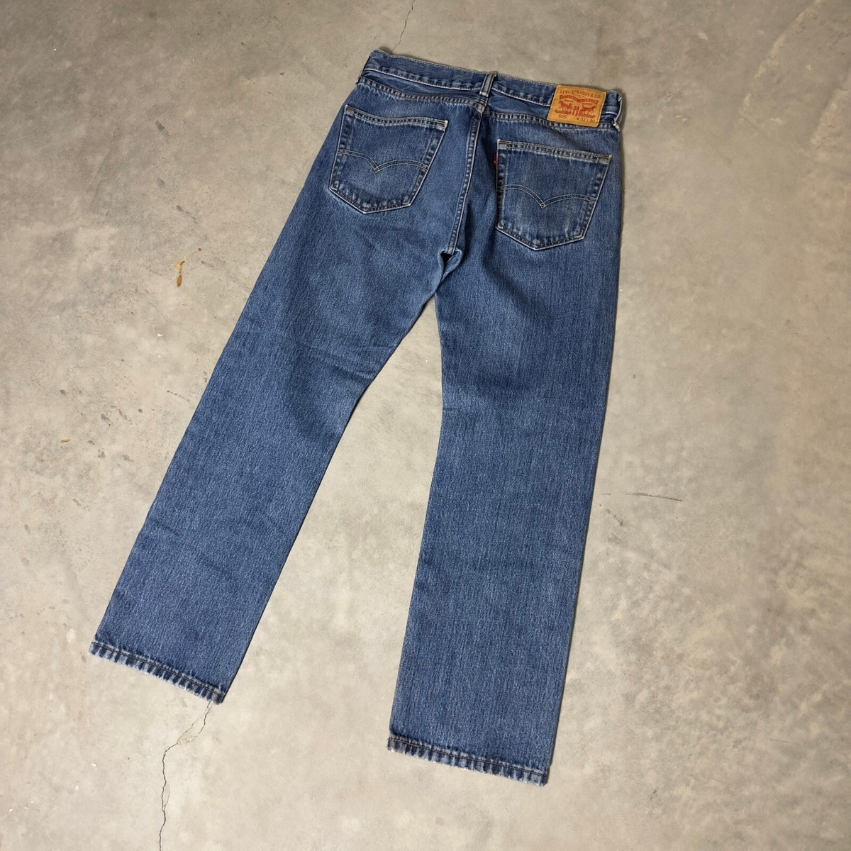 Levis 505 Regular Fit Straight Jeans Mens 32x30 Blue Baggy