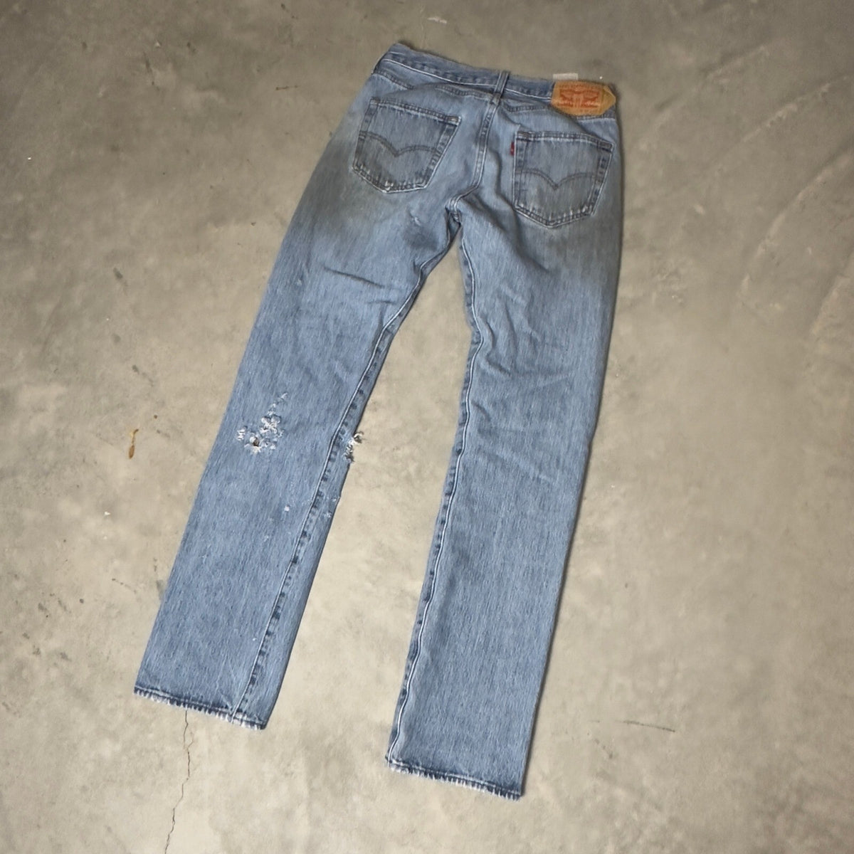 Levi's 501 Original Fit Jeans Mens 30x34 Light Wash