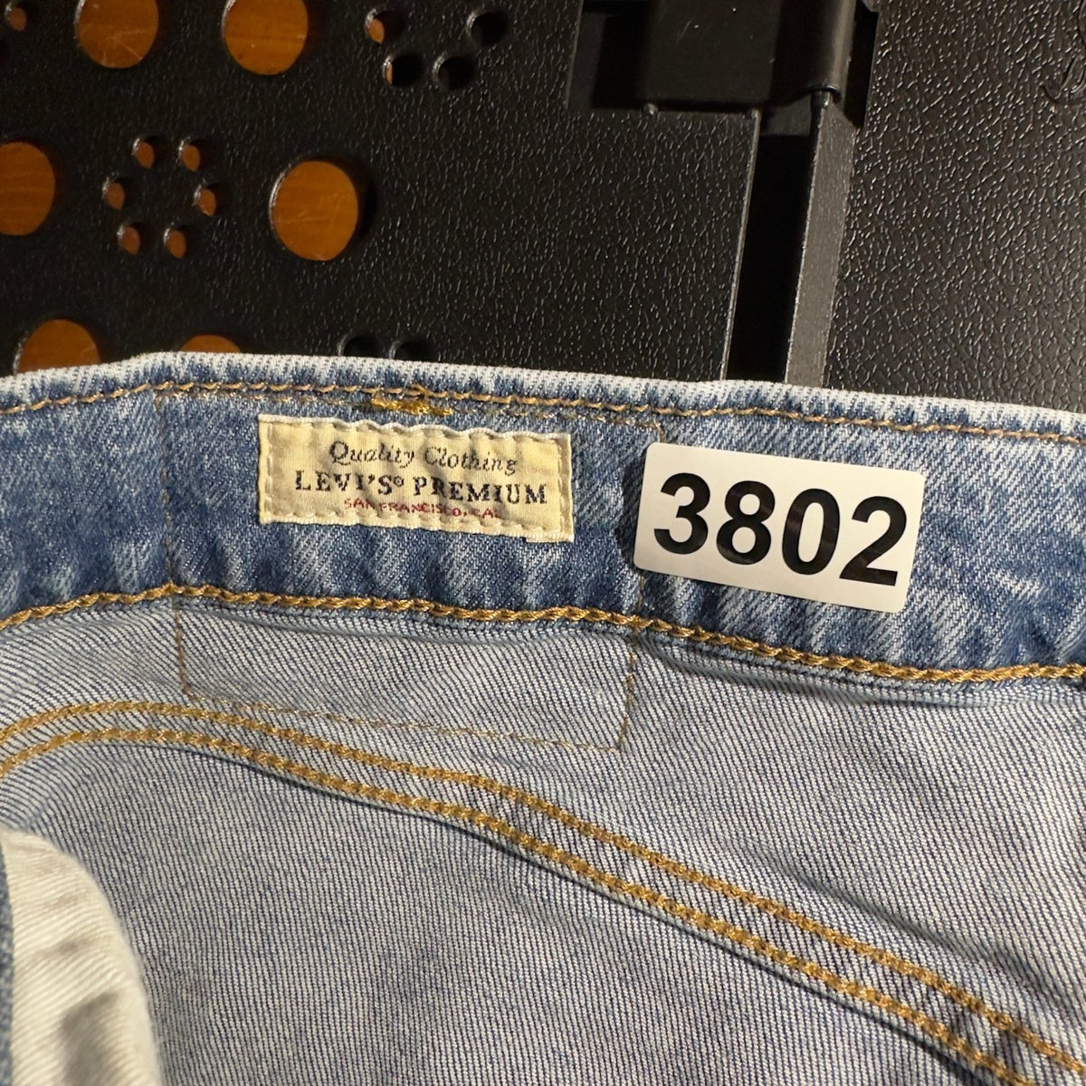 Levi's Premium 514 Jeans Mens 31x30 Light Wash Clean