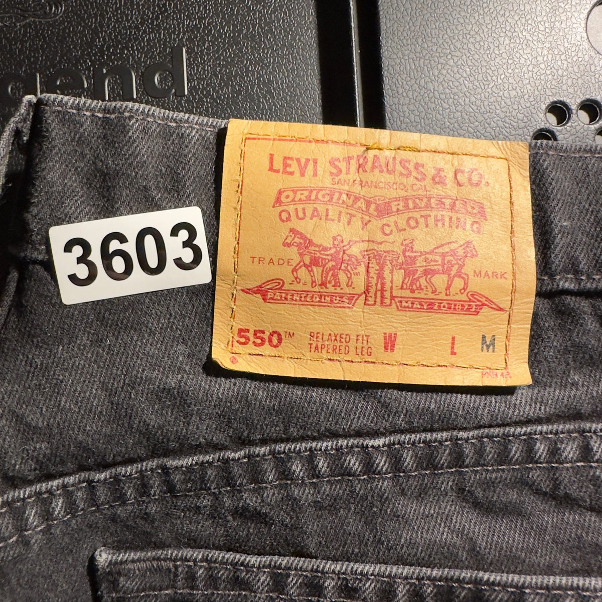 Vintage Levi's 550 Relaxed Jeans Womens 14M Black Tapered