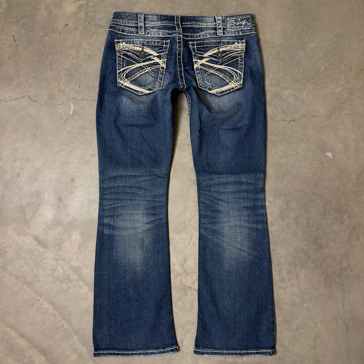 Silver Jeans Pioneer Bootcut Womens 30 Distressed Dark Wash