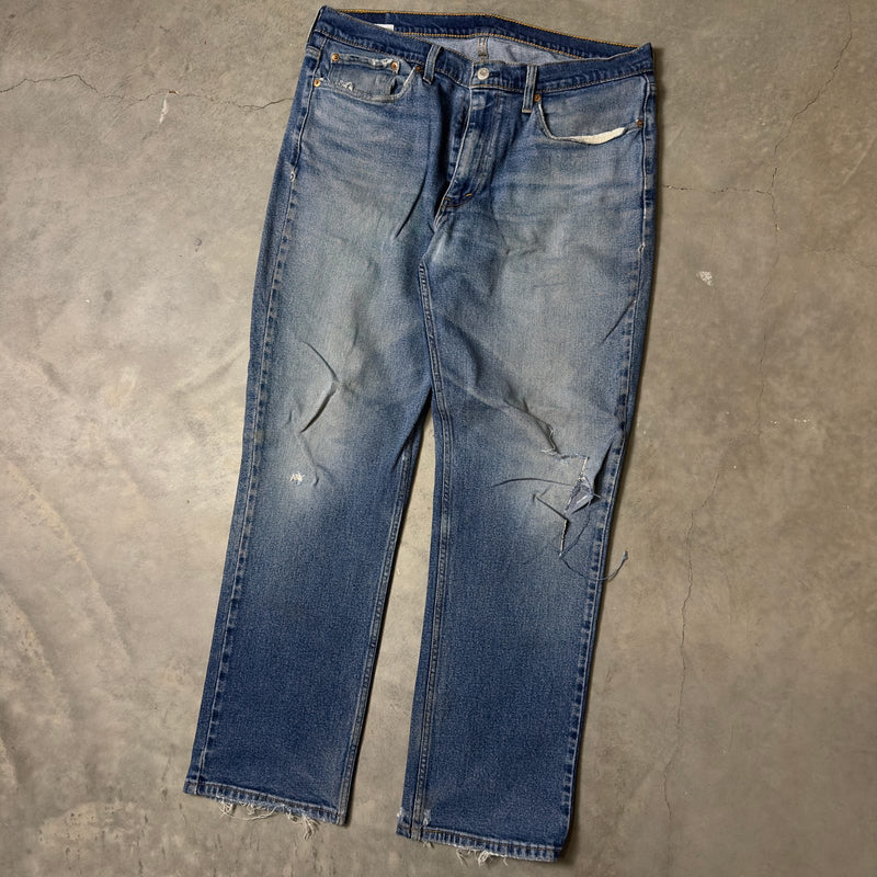 Levis 514 Slim Straight Jeans Mens 36x30 Medium Wash Frayed