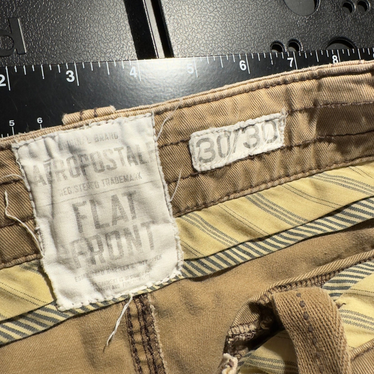 Aeropostale Flat Front Chino Pants Mens 30x30 Khaki Baggy