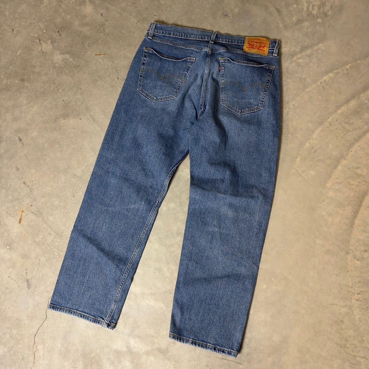 Levi's 541 Athletic Taper Jeans Mens 36x30 Blue