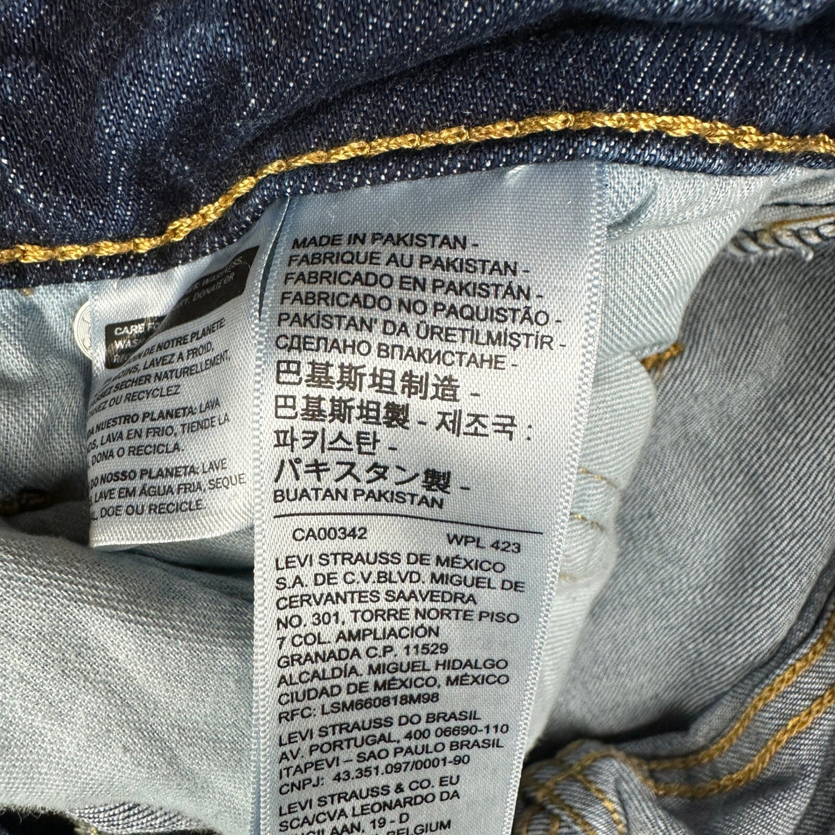 Levi's 502 Regular Taper Jeans Mens 31x30 Dark Blue Baggy