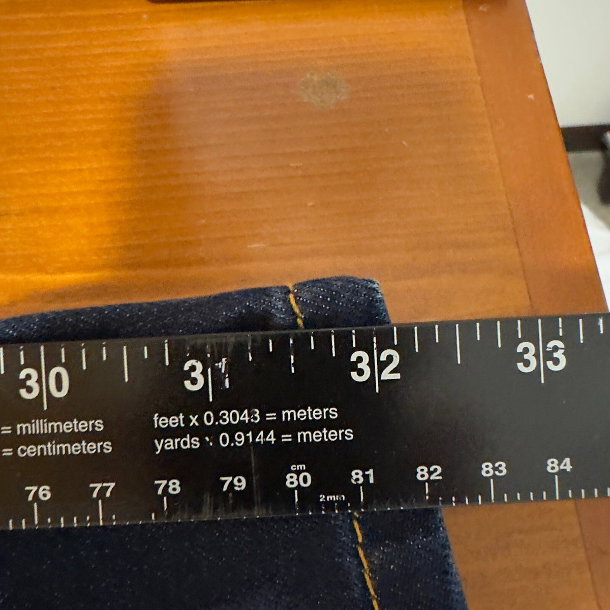 NWT Levi's 513 Slim Straight Jeans Mens 36x32 Indigo Blue