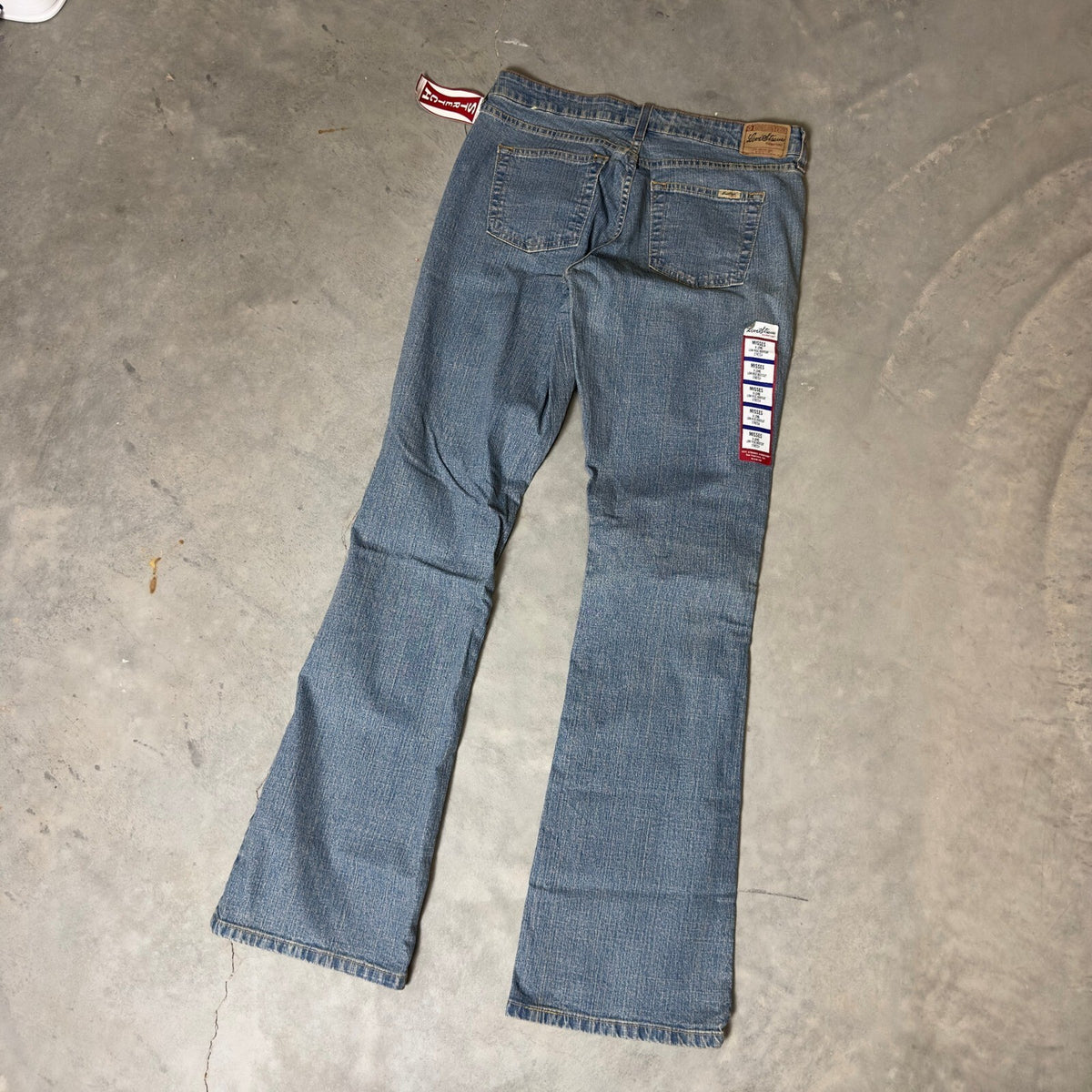 Vintage Levi Strauss Signature Bootcut Jeans Womens 8L Y2K