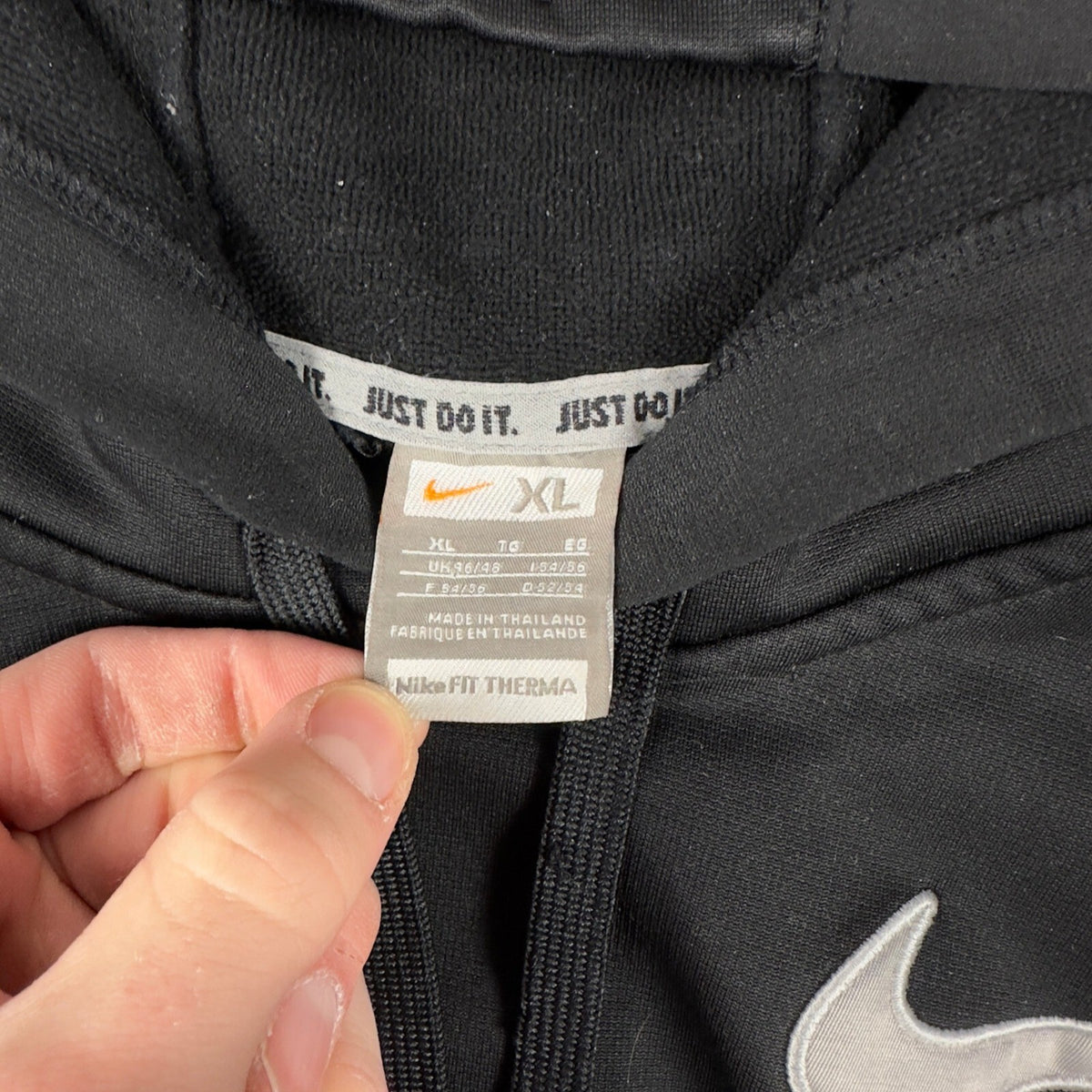 Y2K Nike Therma Fit Hoodie Mens XL Black Silver Tag Swoosh