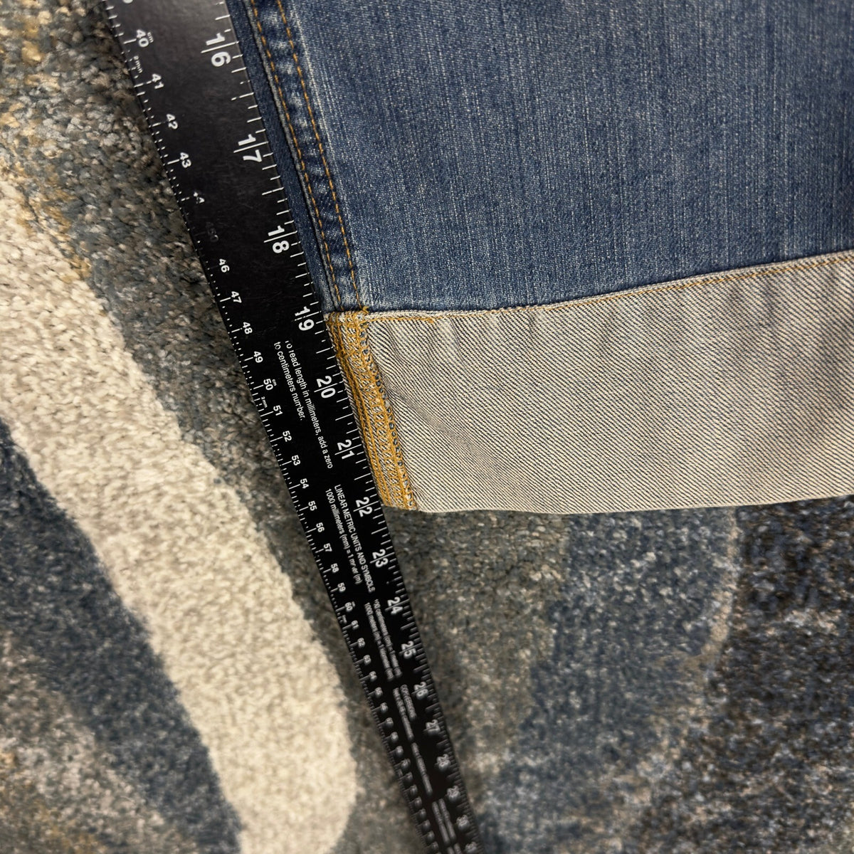 Y2K Old Navy Low Rise Capri Jeans Womens 6 Medium Wash Blue