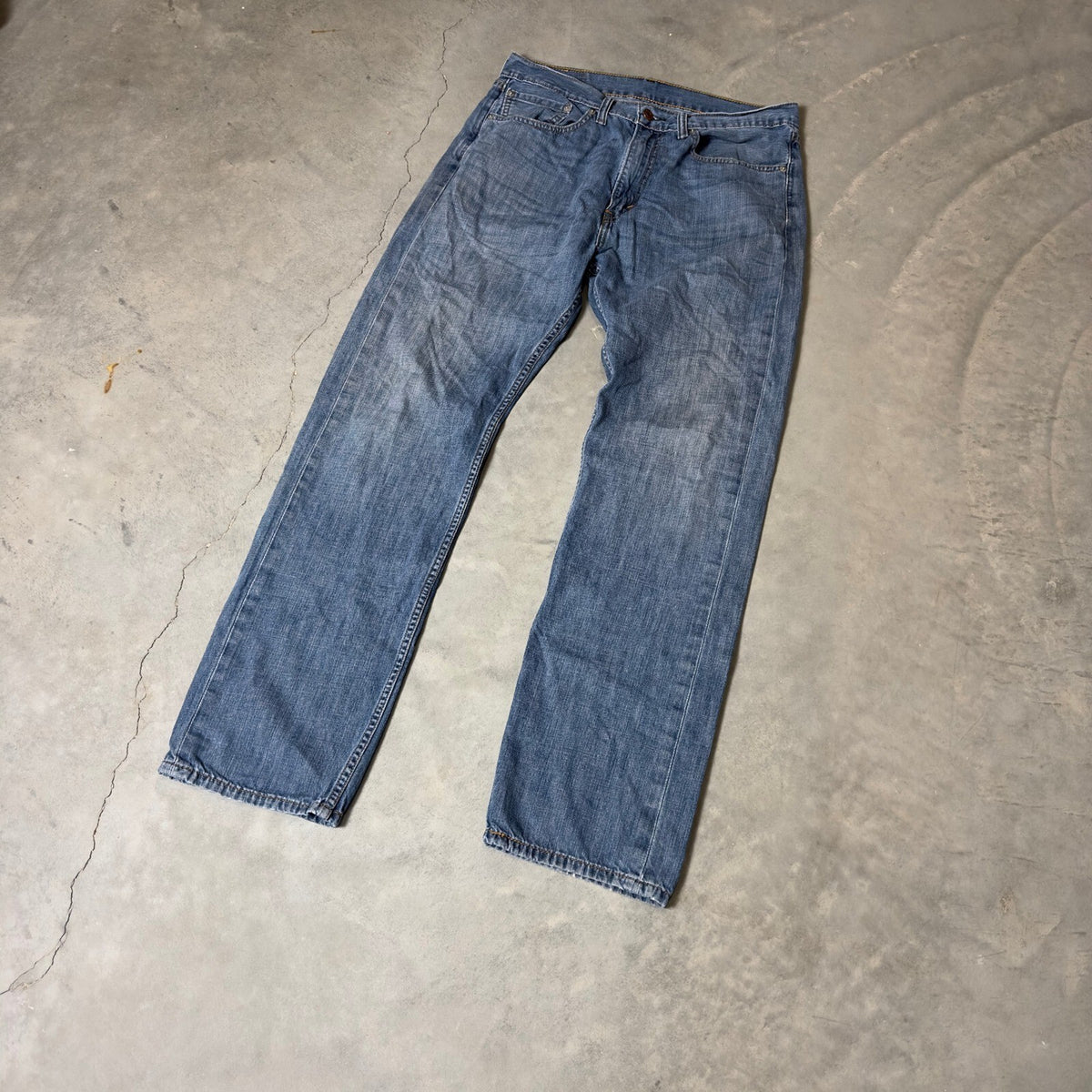Levis 505 Regular Fit Jeans Mens 34x32 Medium Wash Baggy