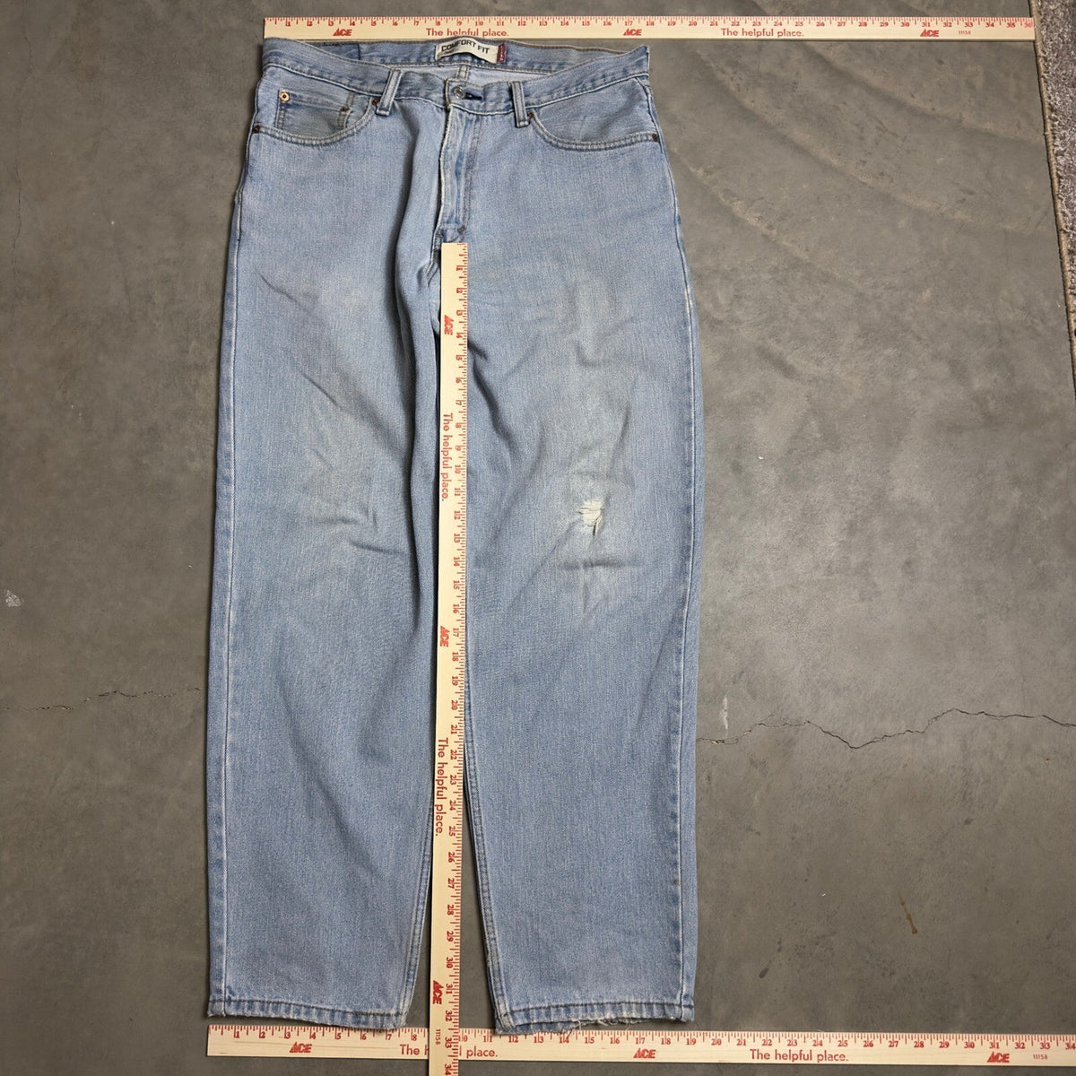 Vintage Levis 560 Comfort Fit Jeans Mens 34x32 Light Blue Baggy 90s Streetwear