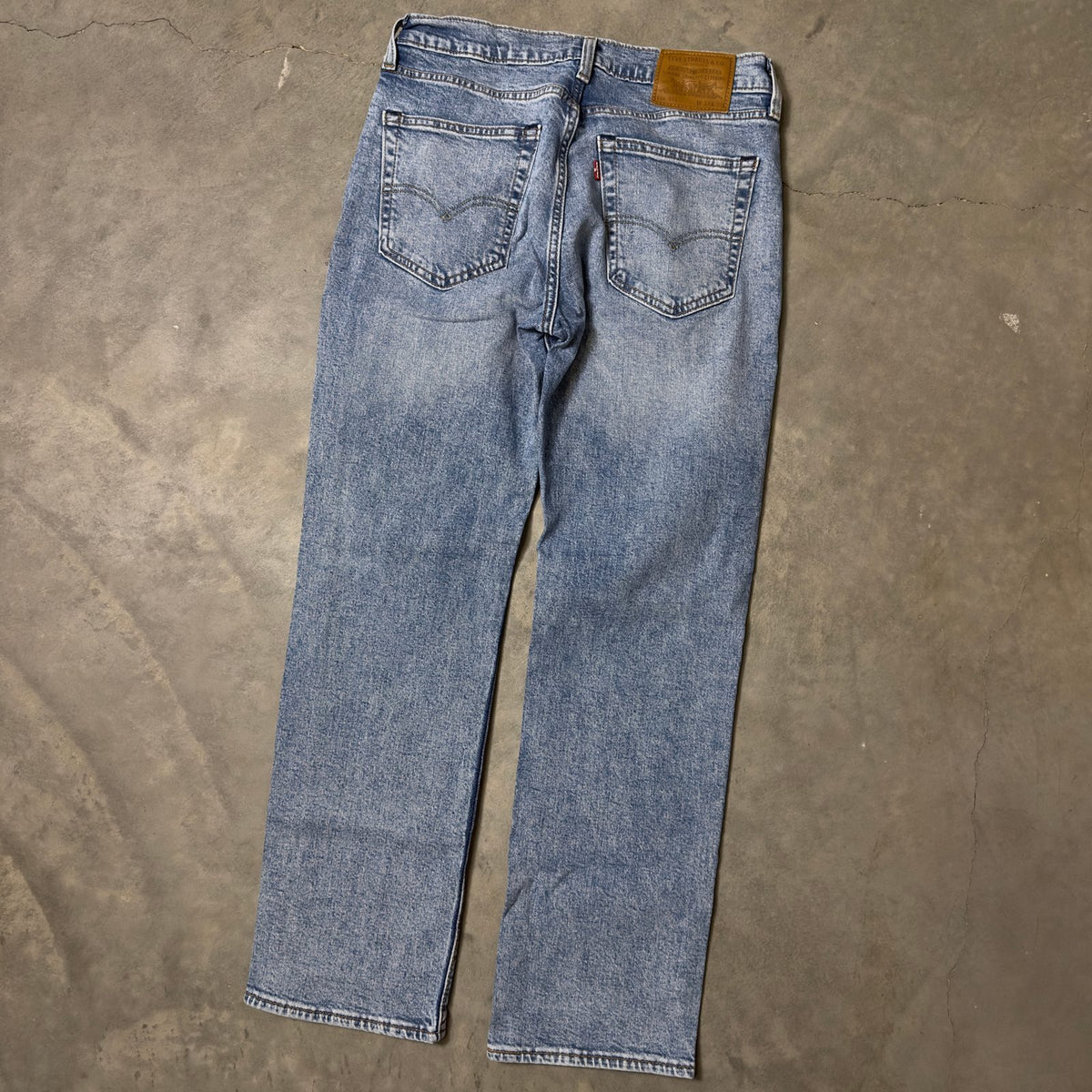 Levi's Premium 514 Jeans Mens 31x30 Light Wash Clean