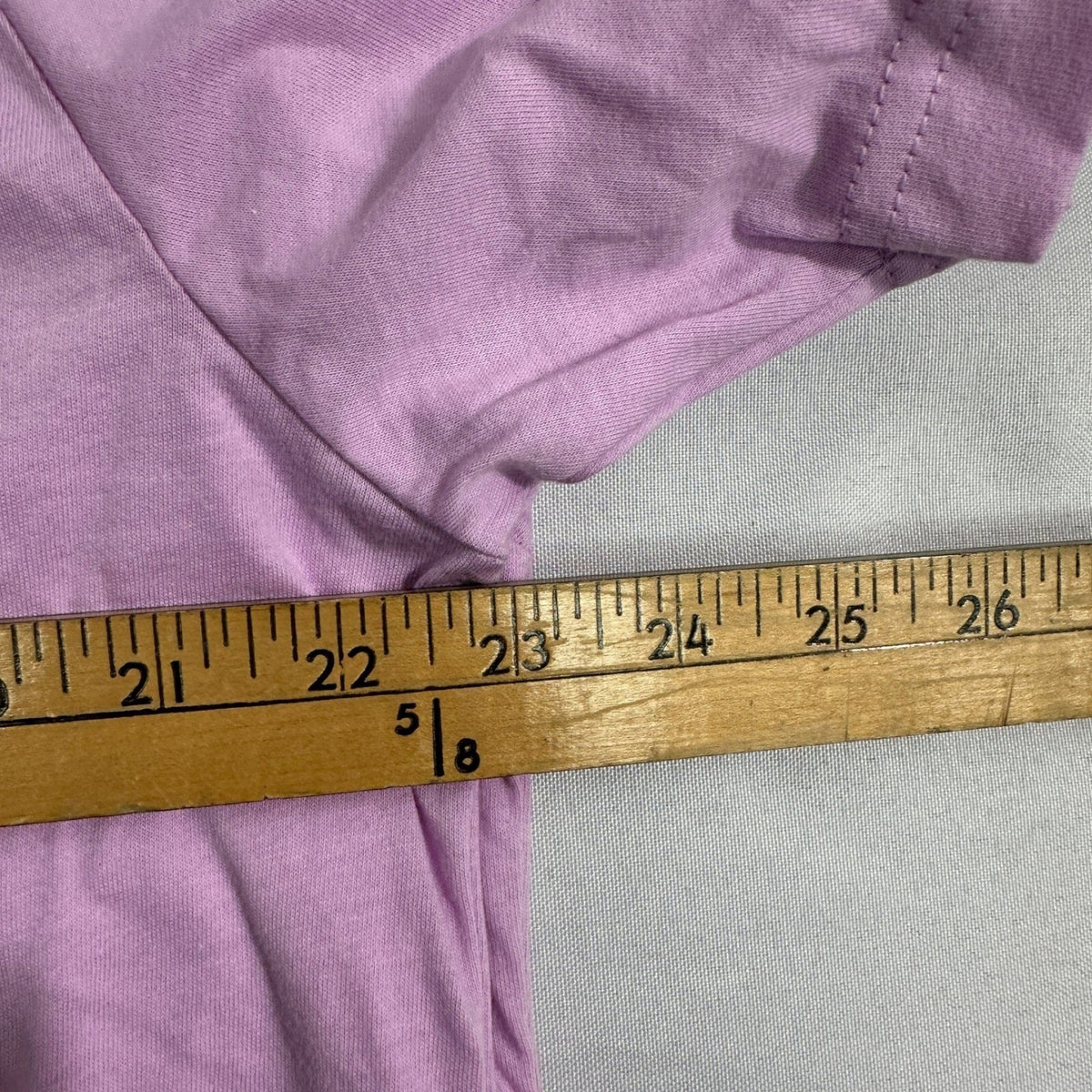 NWT Bella Canvas Mens XL T-Shirt Lilac Cotton Crewneck