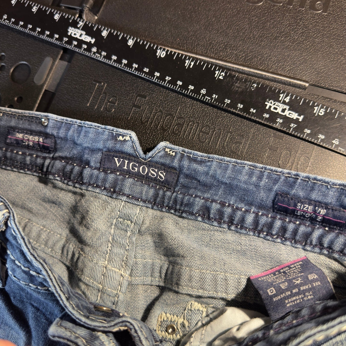 Y2K Vigoss Chelsea Crop Capri Jeans Womens 9/10 Medium Wash