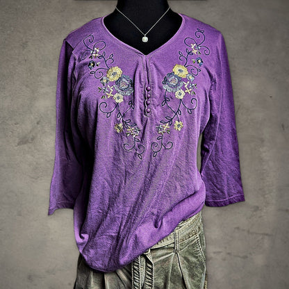 Liberty Lane Embroidered Floral Henley Top Womens L Purple
