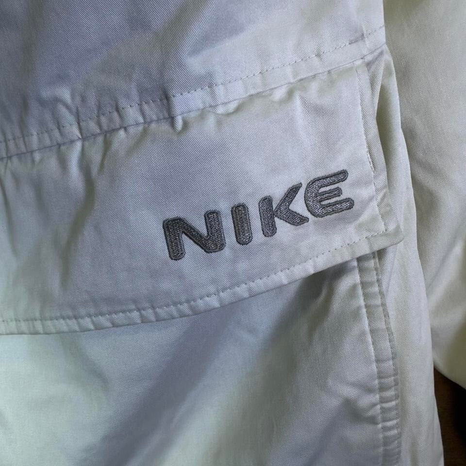 Vintage Nike Men's XL Cream Puffer Jacket Y2K Streetwear