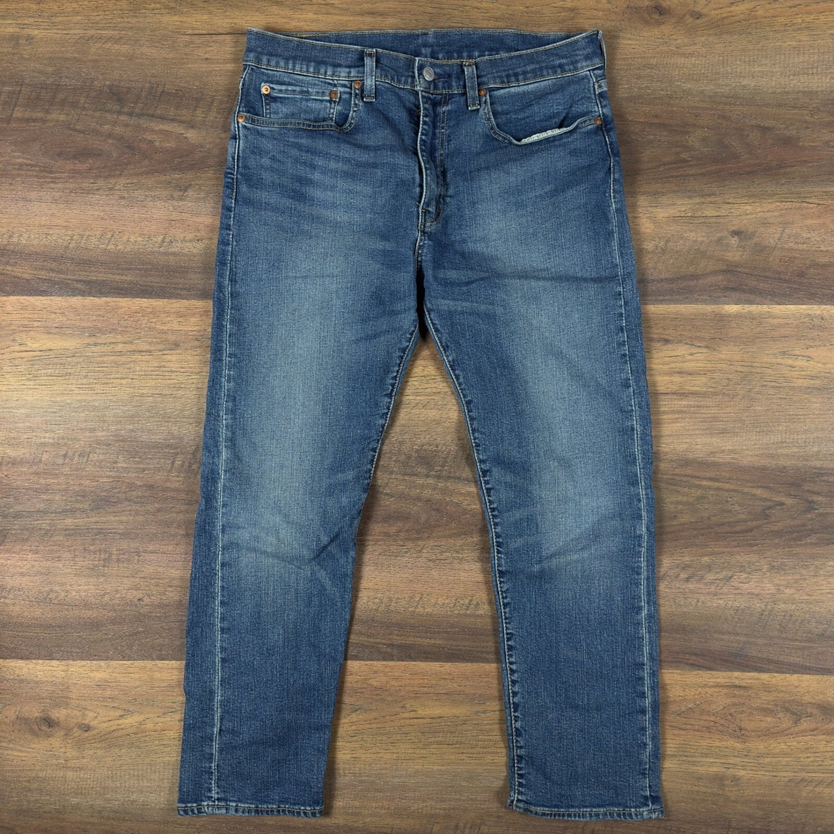 Levis Premium 502 Taper Jeans Mens W34 L30 Medium Wash Blue