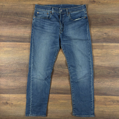 Levis Premium 502 Taper Jeans Mens W34 L30 Medium Wash Blue