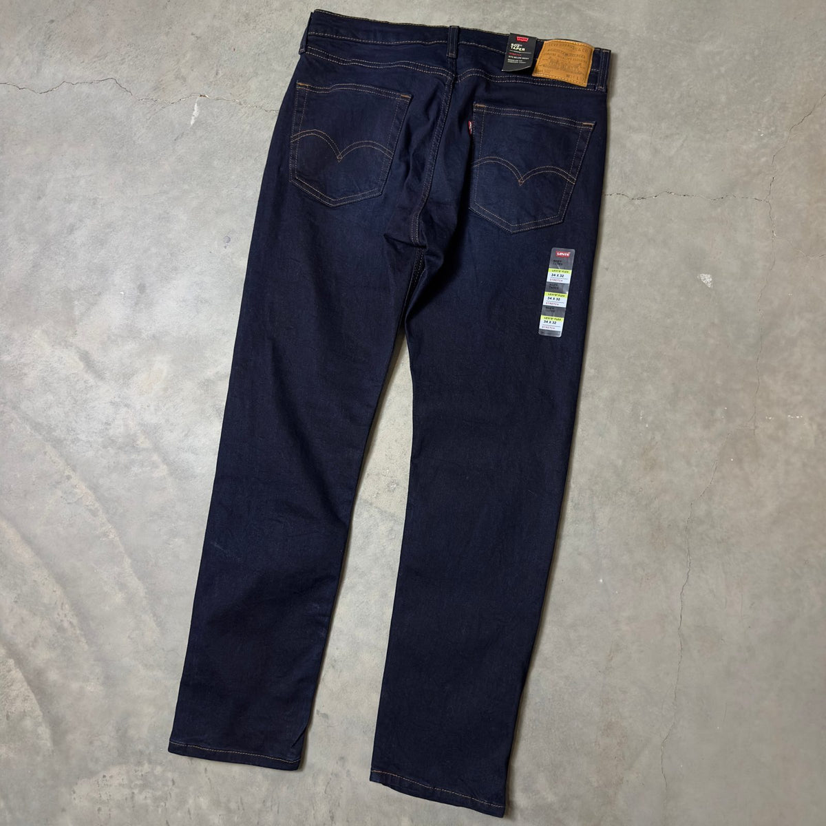 NWT Levi's 502 Taper Stretch Jeans Mens 34x32 Dark Indigo