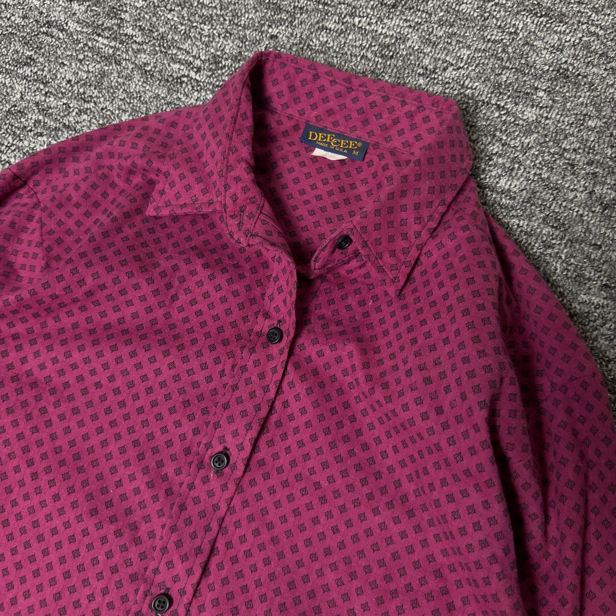 Dee Cee Medallion Print Shirt Mens M Burgundy Casual