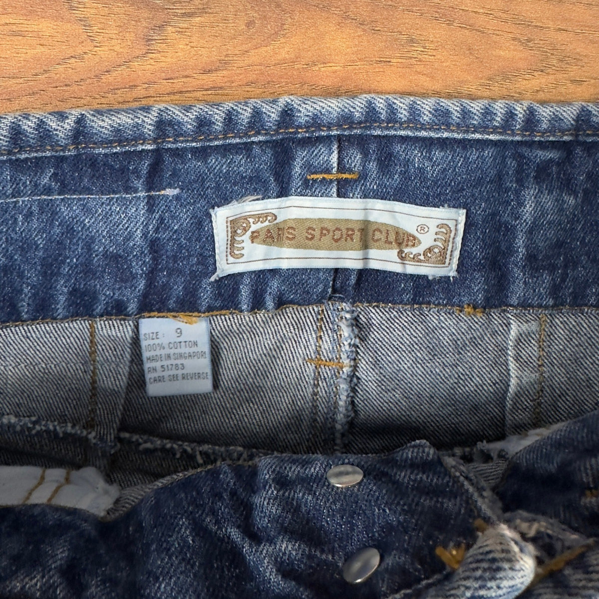 Vintage 90s Paris Sport Club High Waisted Mom Jeans Womens 9