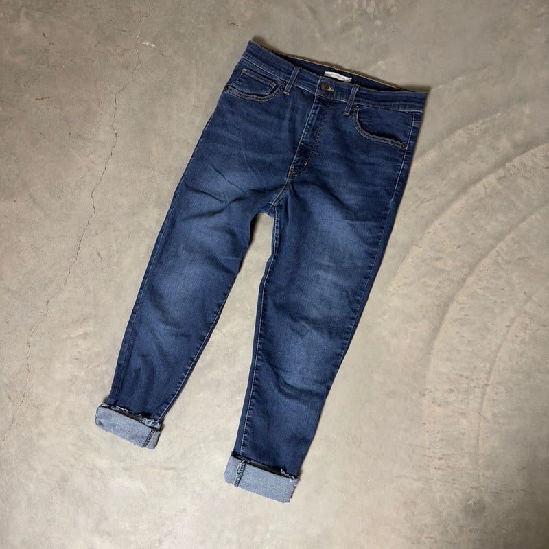 Levi's 721 High Rise Skinny Jeans Womens 31x30 Dark Wash Blue Raw Hem Casual