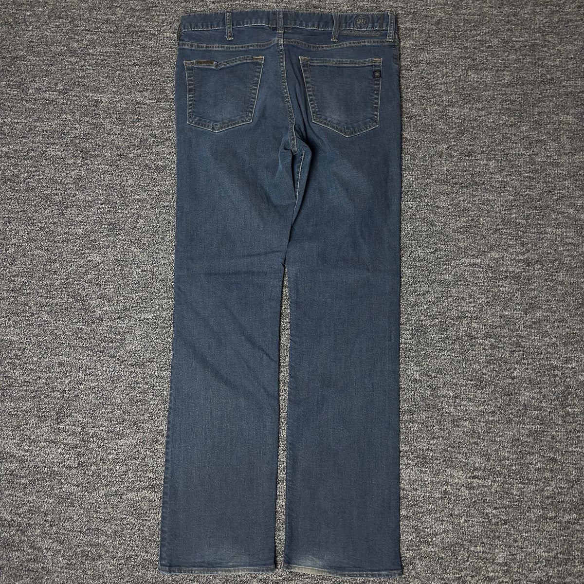 Rock & Republic Bootcut Jeans Mens 36x34 Medium Blue Wash