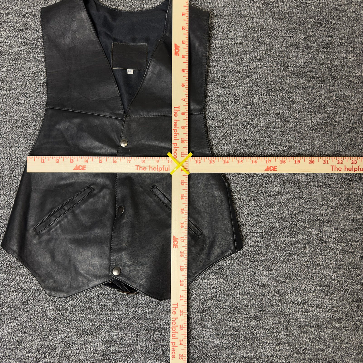 Hard Rock Cafe Cancun Leather Vest Size CH Black Biker