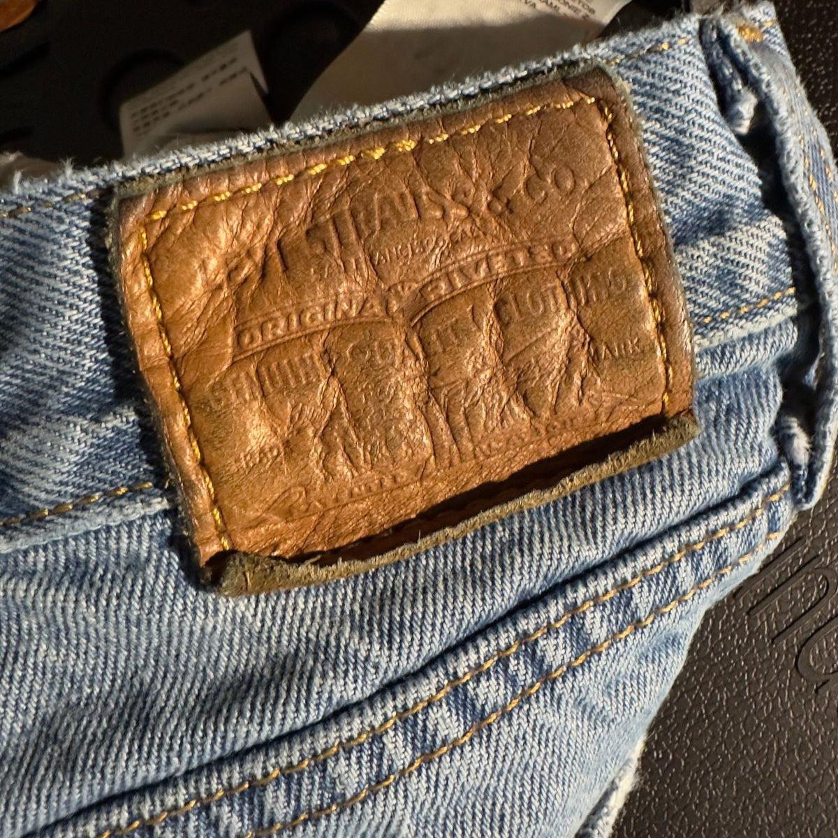 Levi's Premium Wedgie Jeans Womens 29 Light Wash Distressed