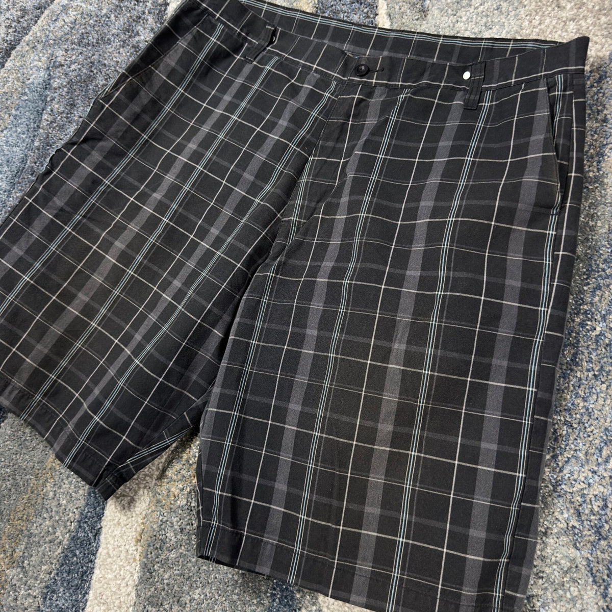 Burnside Plaid Shorts Mens 40 Black Grey Baggy Skater