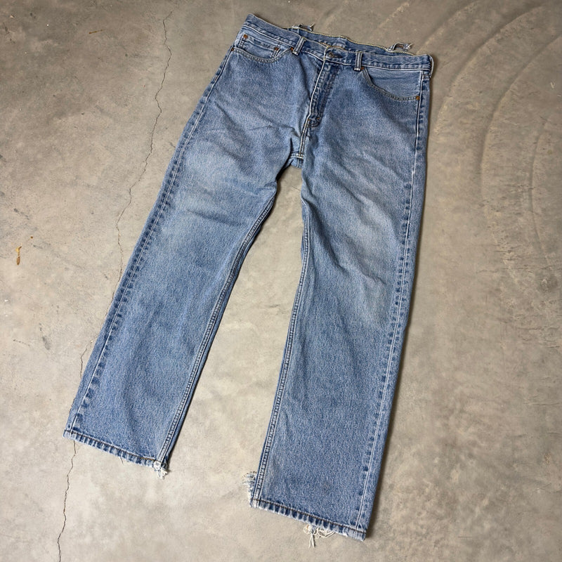 Levis 505 Regular Fit Jeans Mens 38x32 Medium Wash Baggy