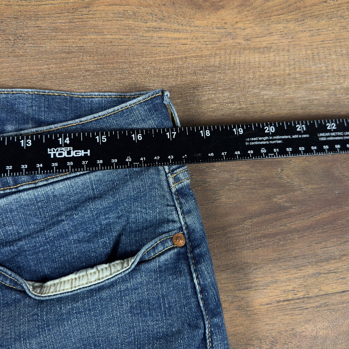 Levis Premium 502 Taper Jeans Mens W34 L30 Medium Wash Blue