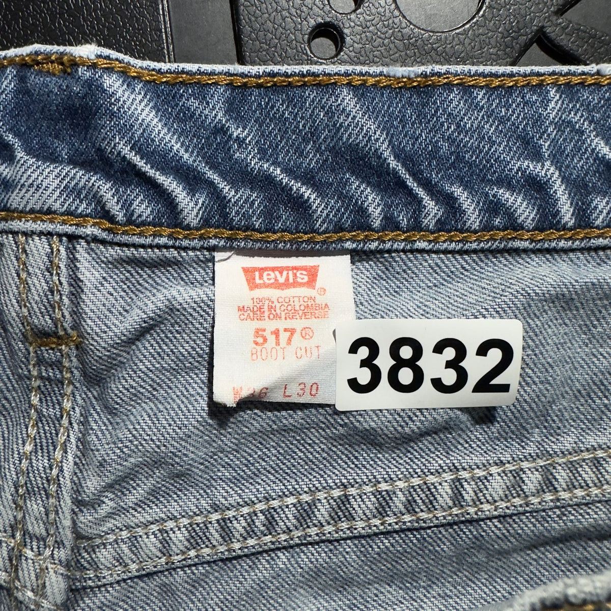 Vintage Levi's 517 Boot Cut Jeans Mens 36x30 Medium Wash