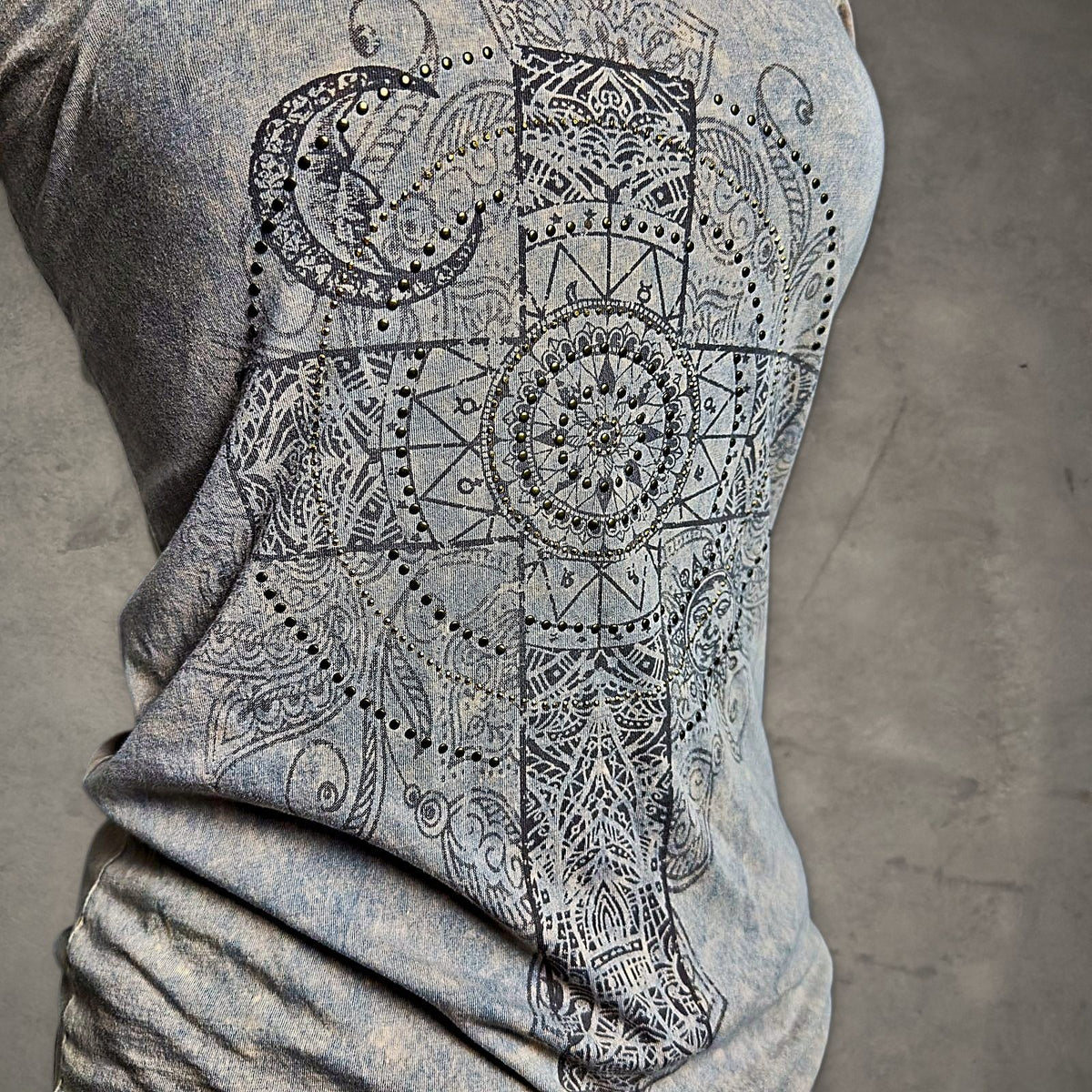 Daytrip Studded Cross Graphic Tee Womens S Tan Lace Boho