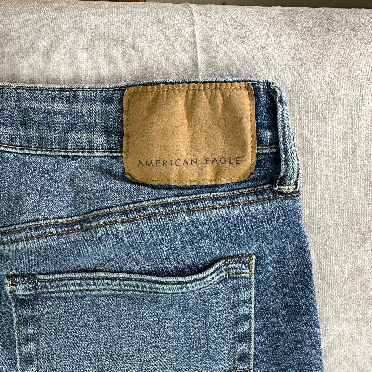 American Eagle Mens 32x30 Slim Blue Jeans